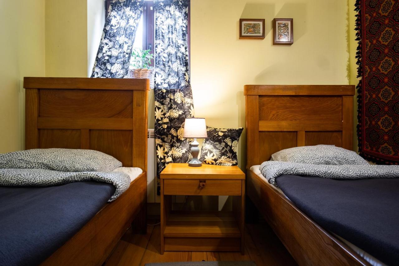 Modryna Ranczo Bed & Breakfast Крашичен Екстериор снимка